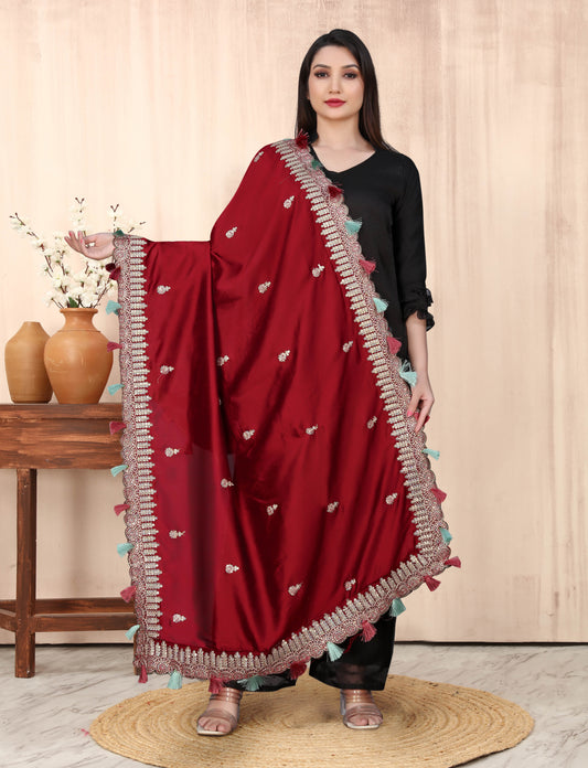 "Heritage Elegance: Adorn Yourself with the Resplendent Sequined Zari Dupatta"